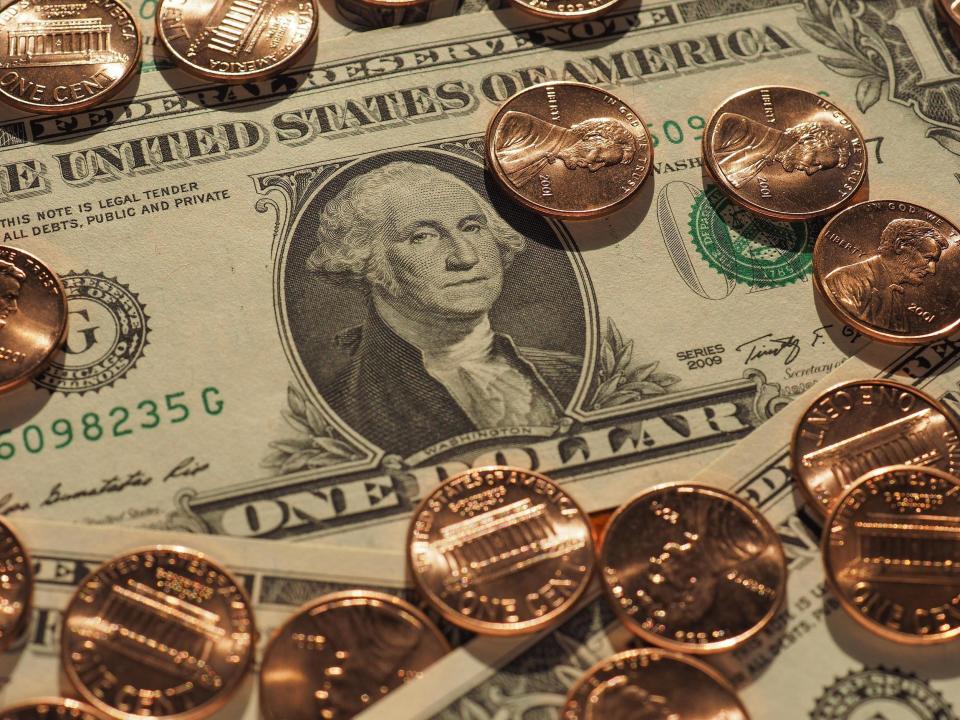 我们不仅质疑AI，更在彼此间缺乏信任 | 专访