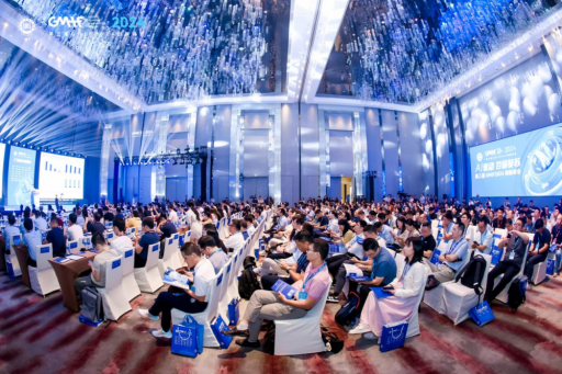 Solidigm：推动存储创新，开创AI时代新纪元