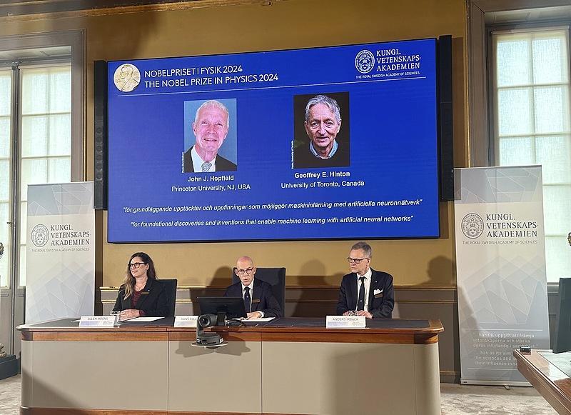 我们不仅质疑AI，更在彼此间缺乏信任 | 专访