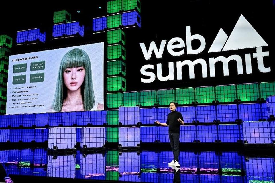 2025年AI展望：推理成本大幅下降，智能体迎来GPT时代，空间智能加速涌现