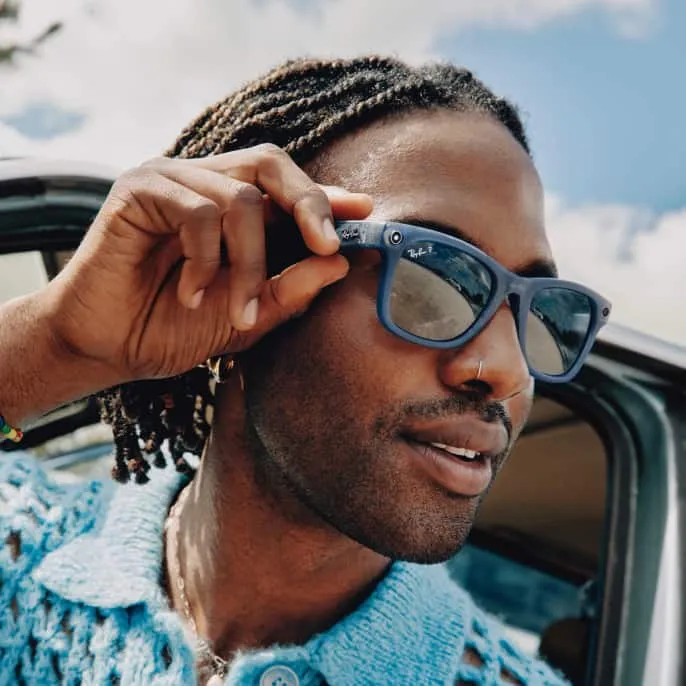 Meta确认Ray-Ban智能眼镜拍摄内容将用于AI模型训练