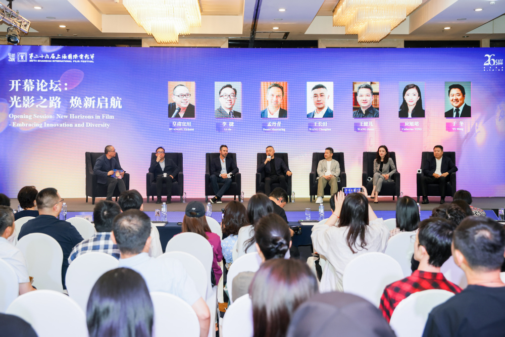 ChatGPT发布一年半后 电影业高管重新诠释AI意义