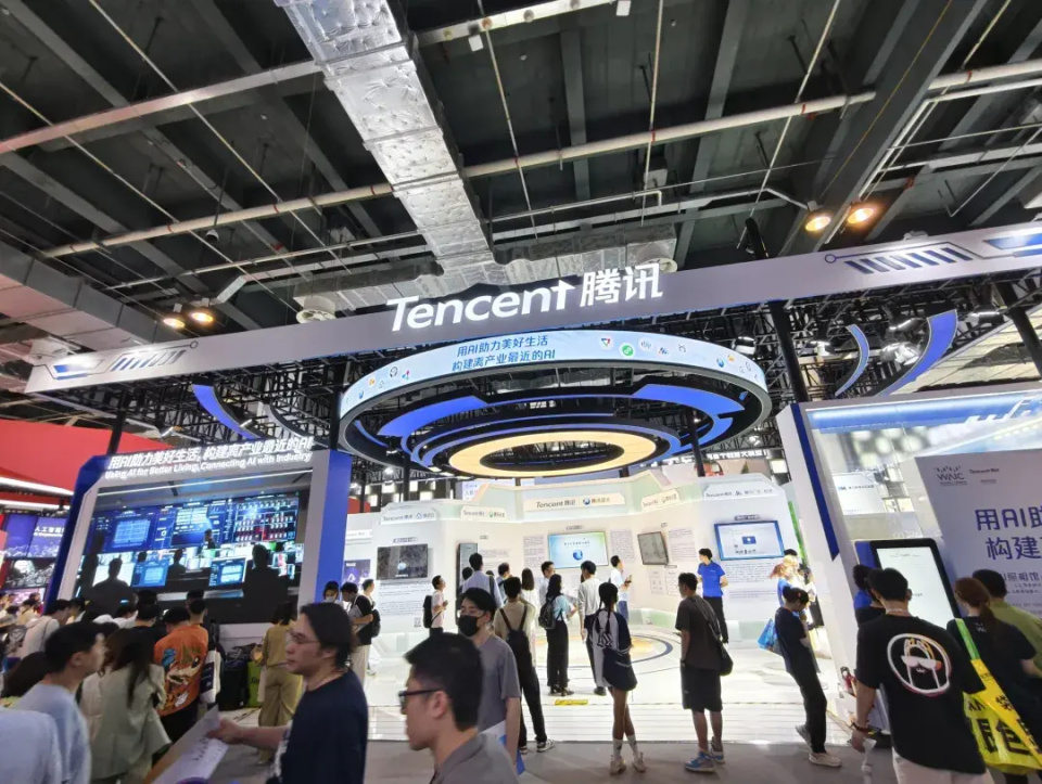 大模型应用面临哪些挑战?|2024 WAIC 大模型应用面临哪些挑战?|2024 WAIC