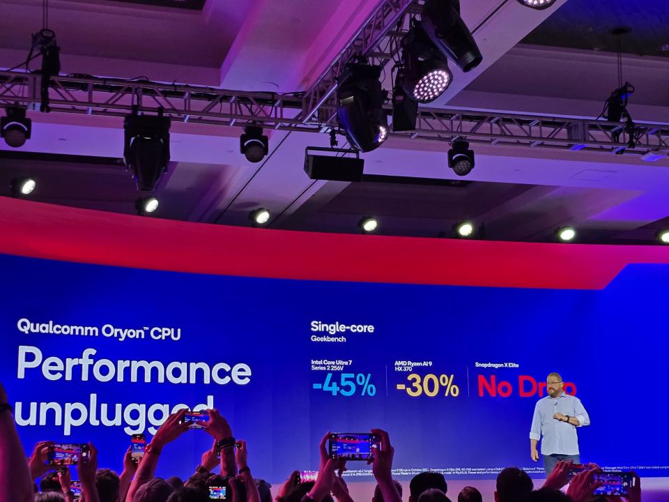 高通将PC芯片植入手机，全力推动端侧AI发展 | 智涌分析