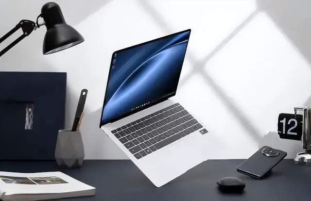 AIPC：微软、联想与华为谁将引领未来？