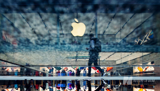 苹果内部研究显示：ChatGPT准确率领先Siri 25%，员工称苹果AI落后两年多，下周将发布新产品