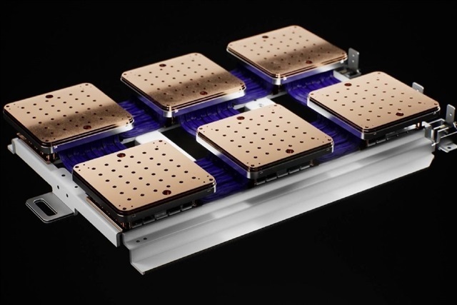 台积电量产特斯拉Dojo AI训练模块，力争2027年算力提升40倍